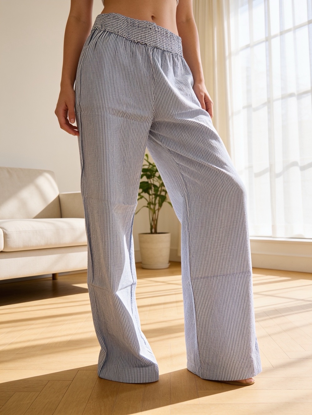 Chelsea & Theodore Blue and White Pinstripe Wide-Leg Pants - Picture 4 of 8